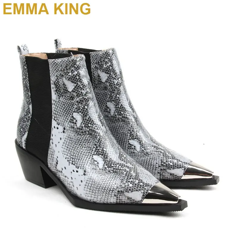 Пикантные женские ботильоны со змеиным принтом короткие ботинки с острым носком