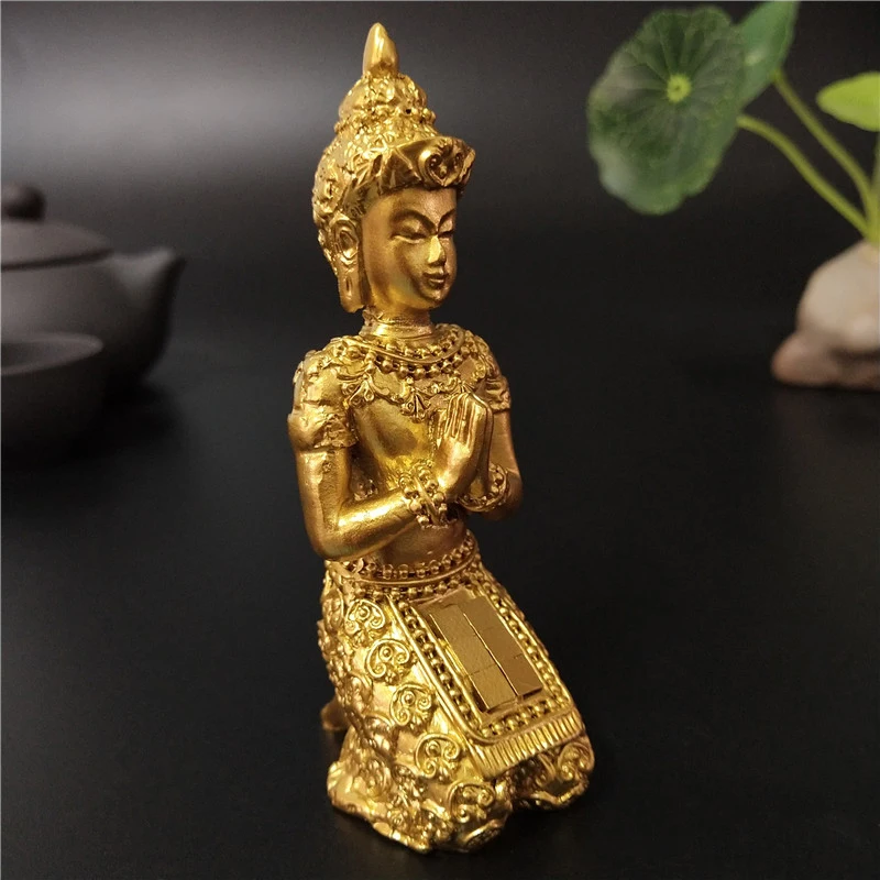 Статуя золотого искусства статуэтка Будды из индуийской медитации статуэтки