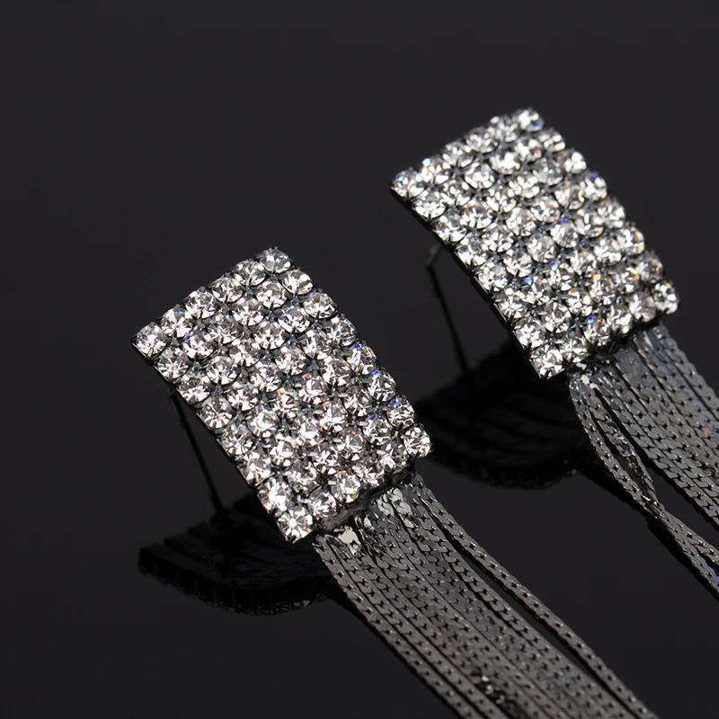 YFJEWE дизайн полные стразы кисточки квадратные серьги для женщин Вольфрамовая