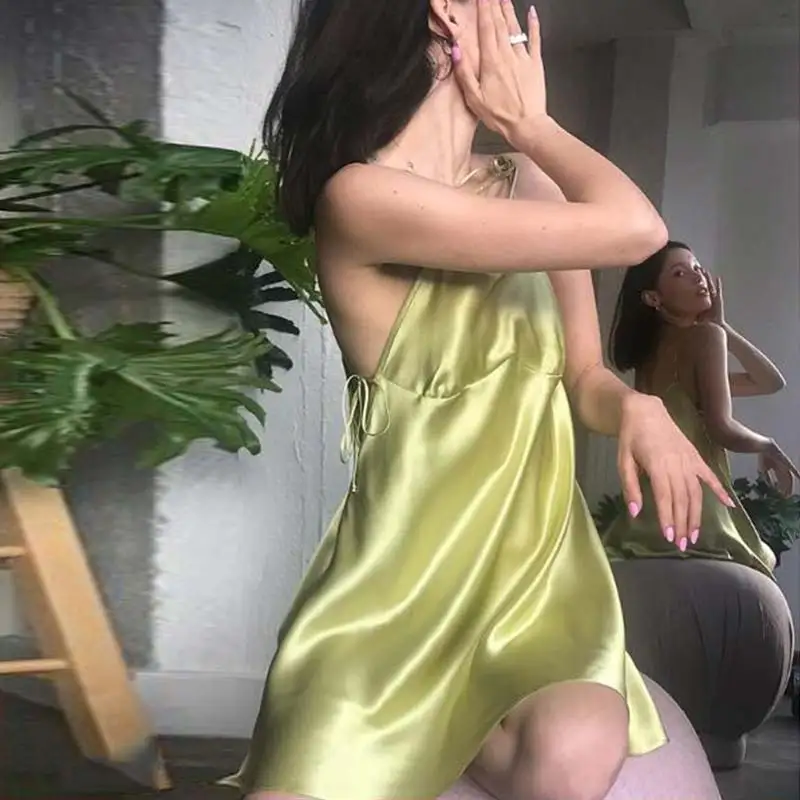 

2019 Summer Sexy Satin Dress Women Solid Spaghetti Strap Backless Hollow Out Bandage Nightclub Women Mini Dresses Female Robes