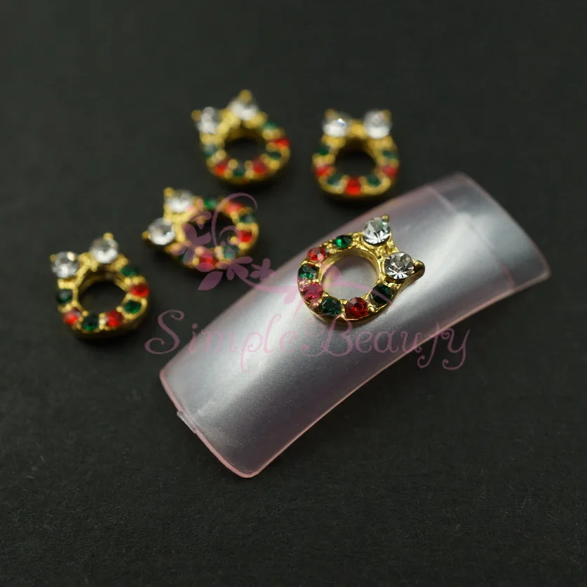 Шармы в виде венка из красных и зеленых кристаллов 9 х7 мм 20 шт./лот | Красота