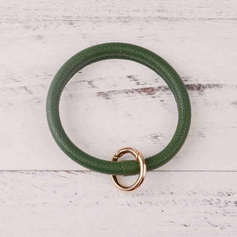 dark green Резиновые Новая мода монограмма ПУ кожа O брелок пользовательский круг браслет брелок для женщин девочек DZ0089 - Цвет: dark green