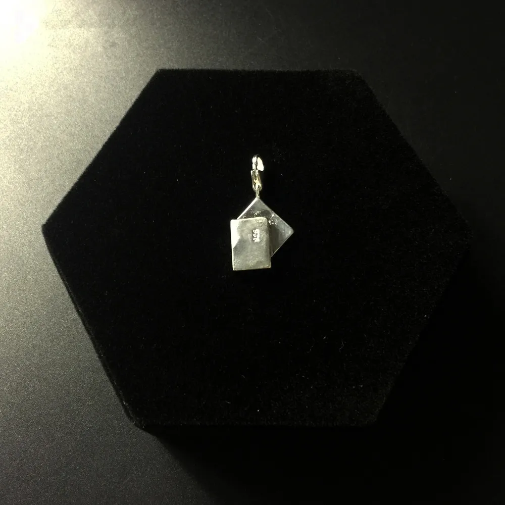 Женская спортивная шкатулка для обуви серебристого цвета|box charm|shoe charm silversilver shoe |