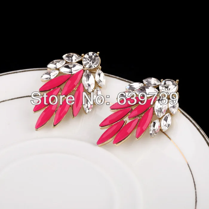 Оптовая цена яркие акриловые серьги-гвоздики в виде свитера | Украшения и