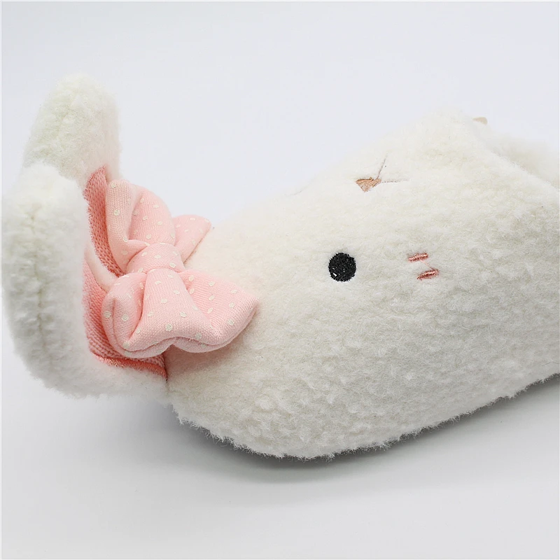 Pantoffels Dames Pantufa/Женские домашние шлепанцы с кроликами; мягкие домашние тапочки с очаровательными животными; противоскользящая бесшумная обувь