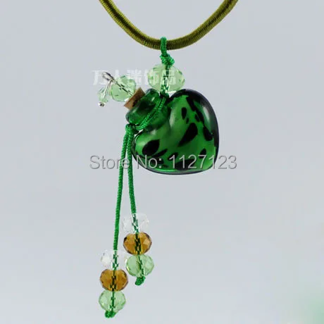 Бесплатная доставка! 3 шт. искусственное ожерелье с леопардовым сердцем (зеленое)