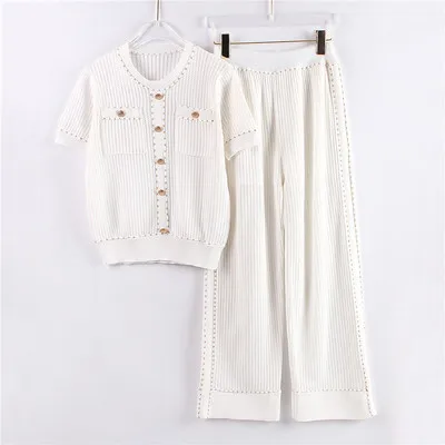 2019 Новый осенний вязаный свитер из двух частей Twinset Outfit Женщины Золотая линия