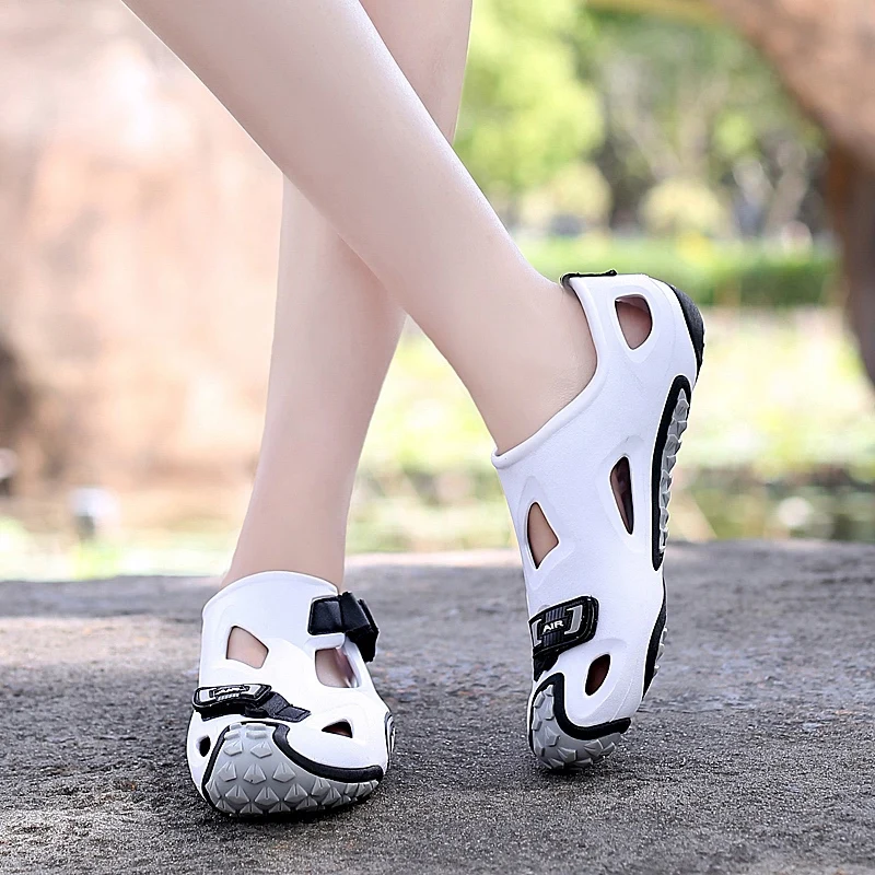 Сандалии Мужская Летняя обувь уличная кожаная водонепроницаемая повседневные