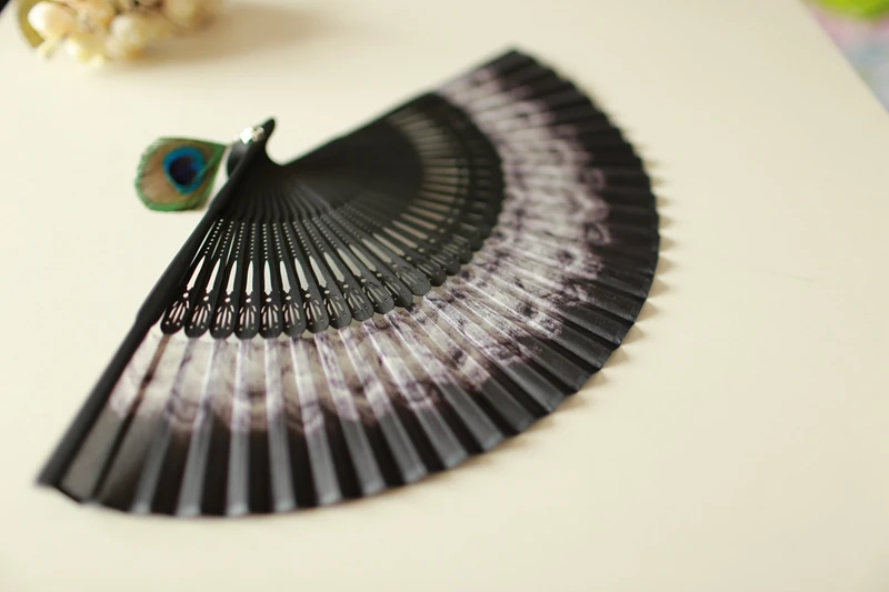 Japan Silk Folding Fan Peacock Pocket DIY Handcraft Wedding Party Favors Exotic Feather Dance | Дом и сад