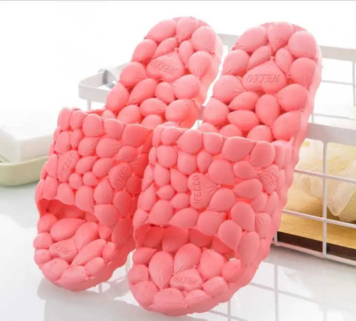 Sandals slippers female summer bathroom slippers leaking couple hollow leaking soft bottom slip size 35-44