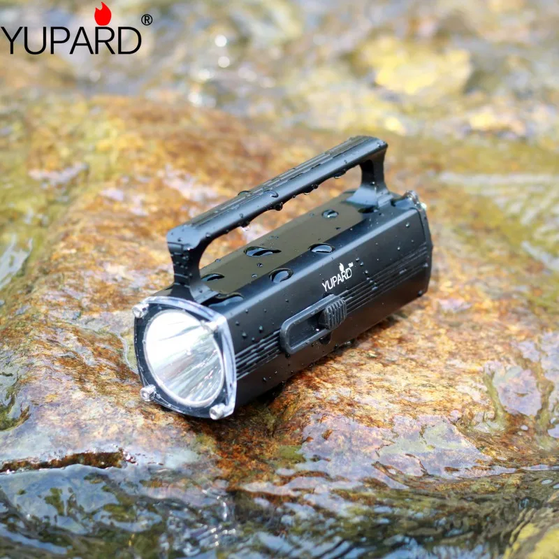 

YUPARD diving diver flashlight waterproof underwater depth 100meters high bright XM-L2 LED torch lantern spotlight rechargeable