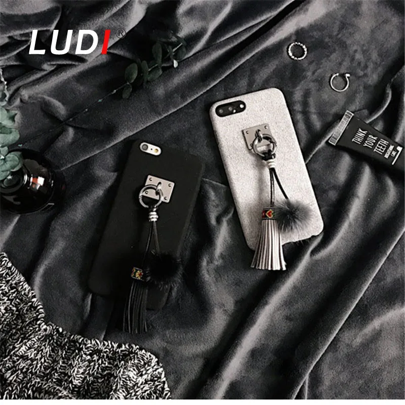 LUDI Fashion Mink Hair Ball Tassel Case Capa for iPhone X 8 6 6s Plus 7 7plus Soft Plush Cover National Style |