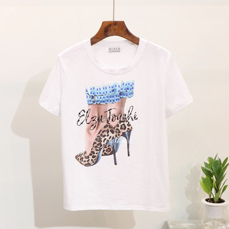 Весенняя женская одежда 2019 Блестки из бисера с буквенным принтом футболка