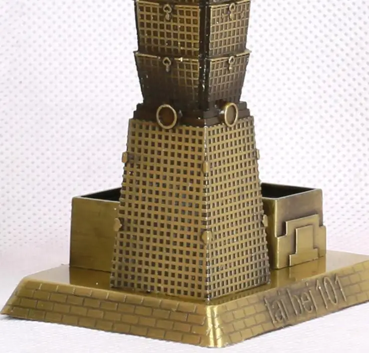 Retro World Famous Building Model Bronze Replica Metal Crafts 2 Size Optional H43 | Дом и сад