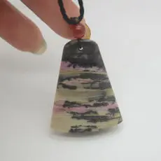 Новые продукты натуральный цветок персика камень JADES кулон ожерелье элегантные