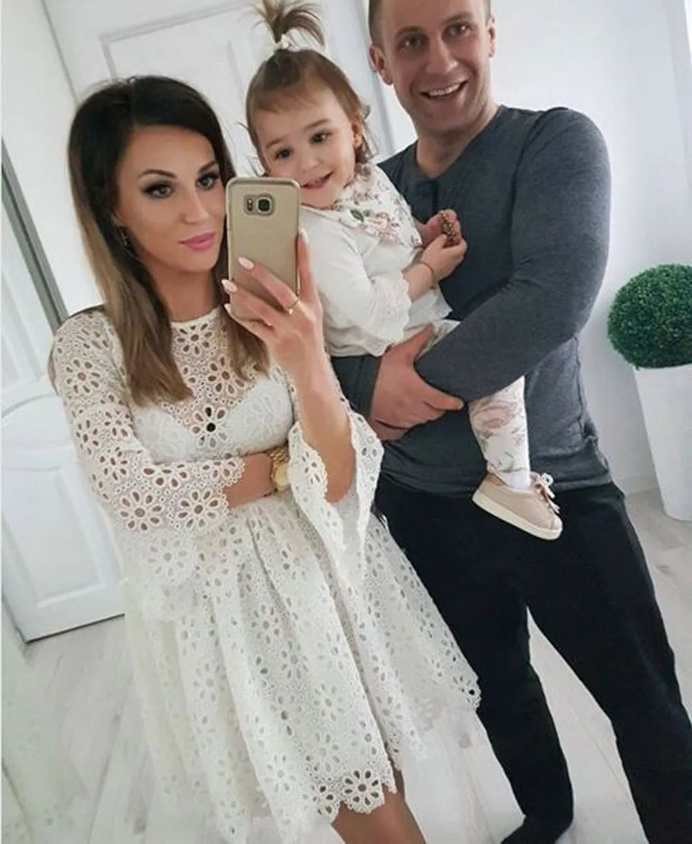 2018 Mom Daughter Cute Flare Sleeve Lace Princess Dress Family Matching Clothes Women Kids Girls Floral Party Prom Baby | Мать и ребенок