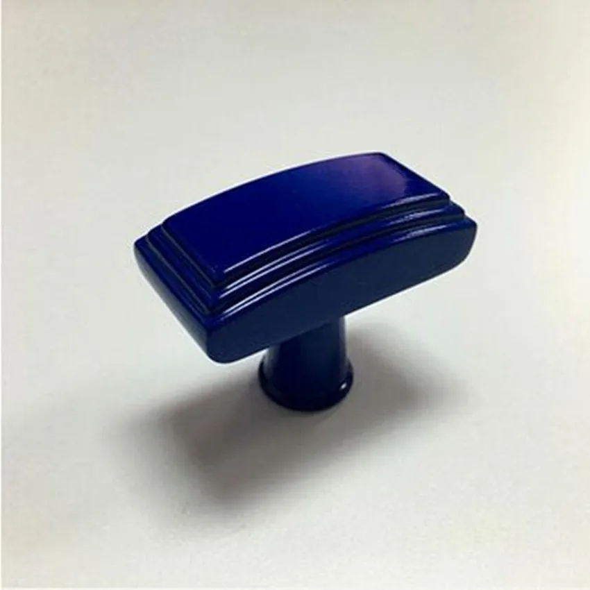 Ручки для ящиков и шкафов белые черные красные синие желтые розовые фиолетовые