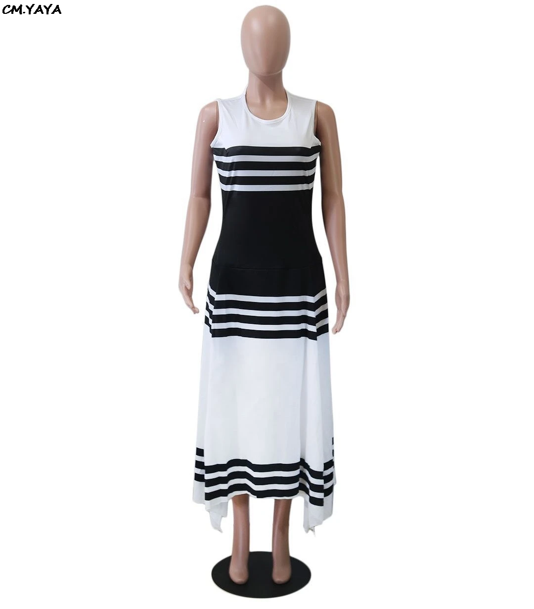 Женское платье с длинным рукавом и круглым вырезом в черно-белую полоску