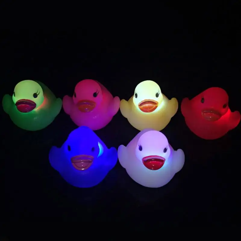 Милая утка детская игрушка для ванны LED Светящиеся плавающие воды сжимаемые