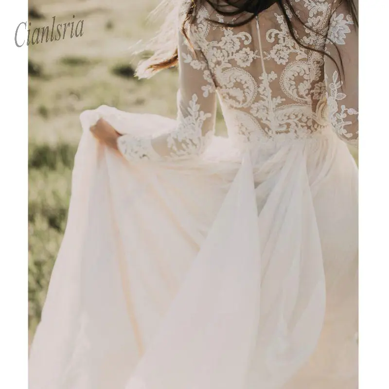 

Elegant Country Boho Wedding Dress 2020 Bohemian Backless Chiffon Lace Appliques Long Sleeve O-Neck Wedding Dresses Bridal Gown