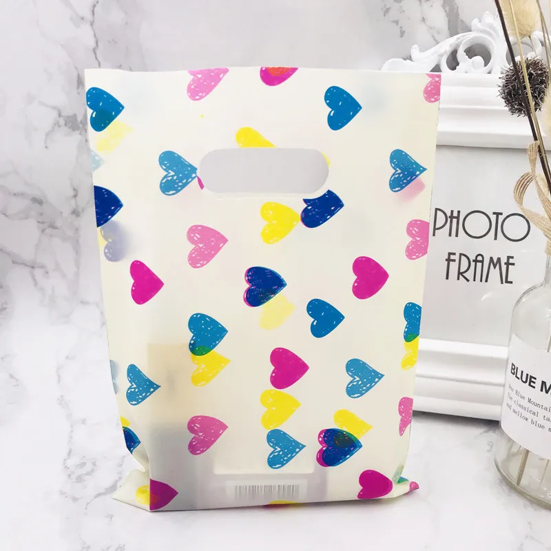 Beige Colorful Heart 25x35 20x25 15x20 см 10 шт. сумка для хранения одежды хозяйственные пластиковые сумки с ручками ювелирные изделия свадебный пластиковый мешочек для упаковки подарков - Цвет: Beige Colorful Heart
