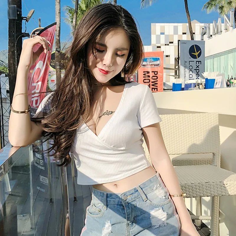 Женский укороченный топ с V образным вырезом и коротким рукавом|Футболки| |