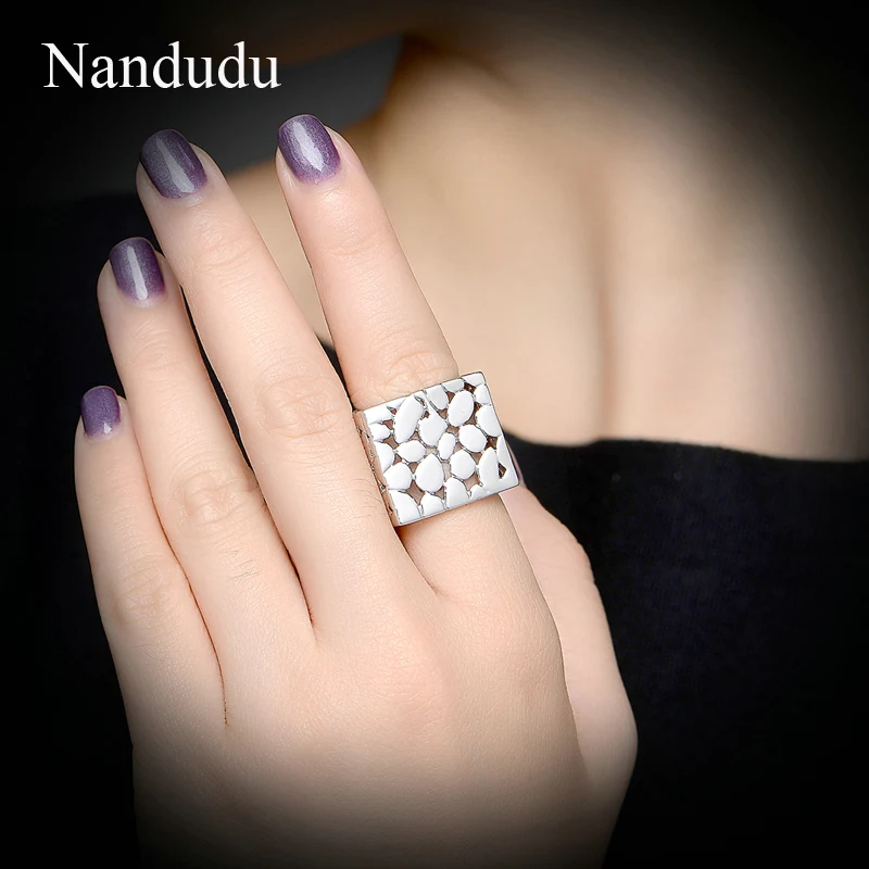 Nandudu Модные мужские и женские унисекс кольца белого золота Цвет Квадратные