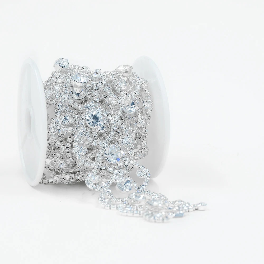 Цепочка Стразы для костюма с прозрачными кристаллами 10 ярдов золотистая