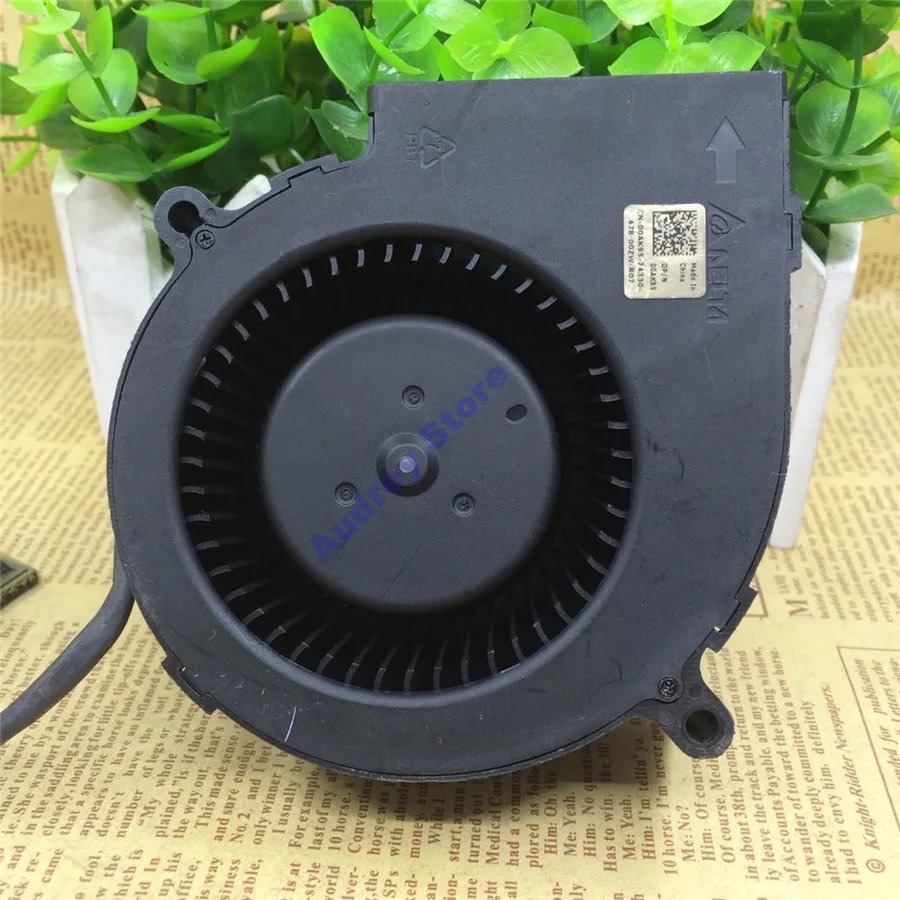 

Двухшаровой бесщеточный вентилятор Delta BFB1012SH 9733 DC12V 2.4A