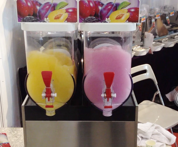 Диспенсер для сока машина льда объем 15 л * 2 с двойными цилиндрами охлаждения |