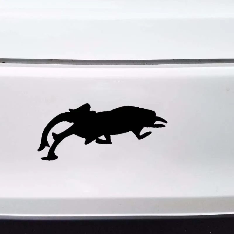 

YJZT 13.8CM*7CM Mysterious Cool Insect Bug Artistic Nifty Vinyl Decal Interesting Car Sticker Black/Silver C19-1382