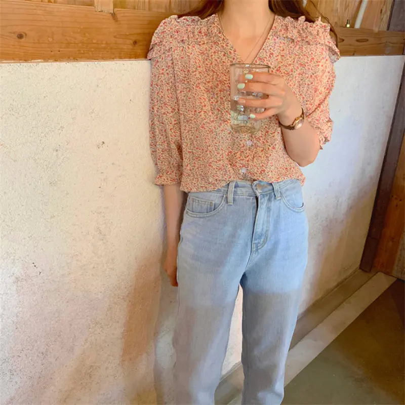 Рубашка Alien Kitty Женская летняя простая с коротким рукавом и треугольным вырезом