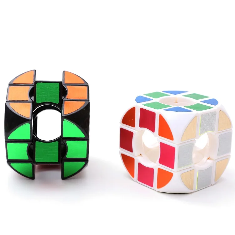 Совершенно новый ZCUBE округлый пустотелый катышко 3x3x3 куб черный/белый на складе