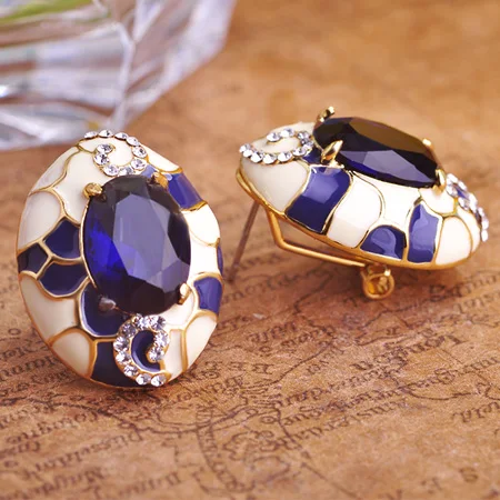 Роскошный комплект эмалевых украшений с чешскими кристаллами и позолотой 18