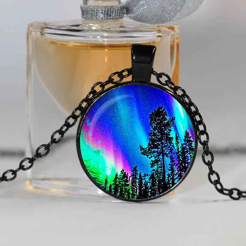 Подвеска Северные огни. Ожерелье с Северными светящимися деревьями. Ювелирные