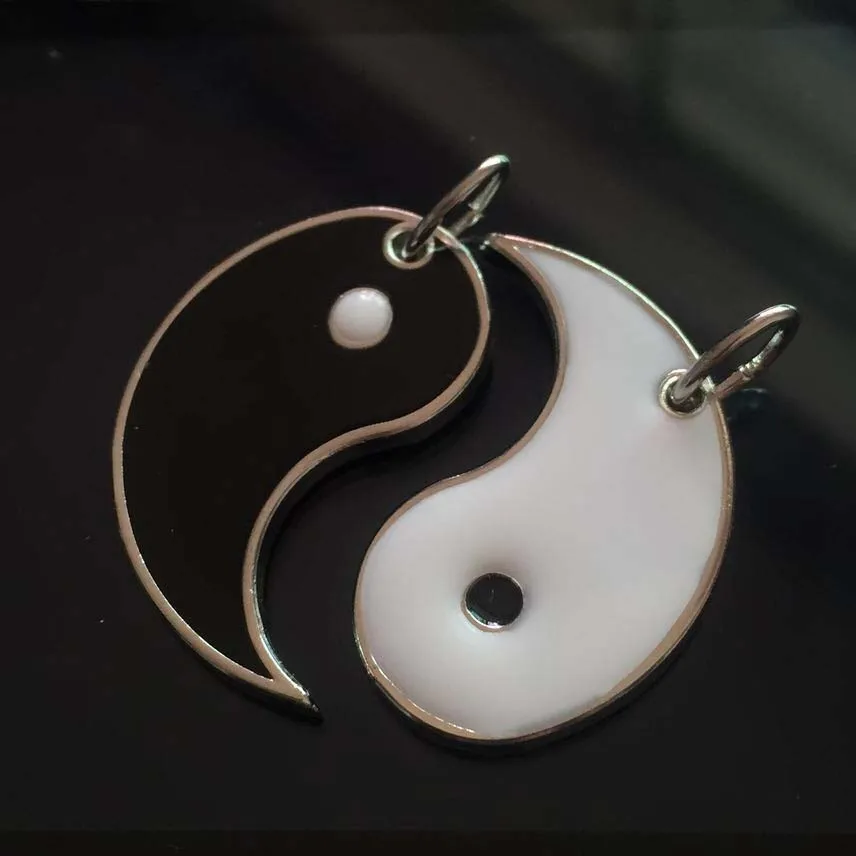 Сплав эмаль TaiChi Yin Yang пара шармов для ожерелья брелок Изготовление ювелирных