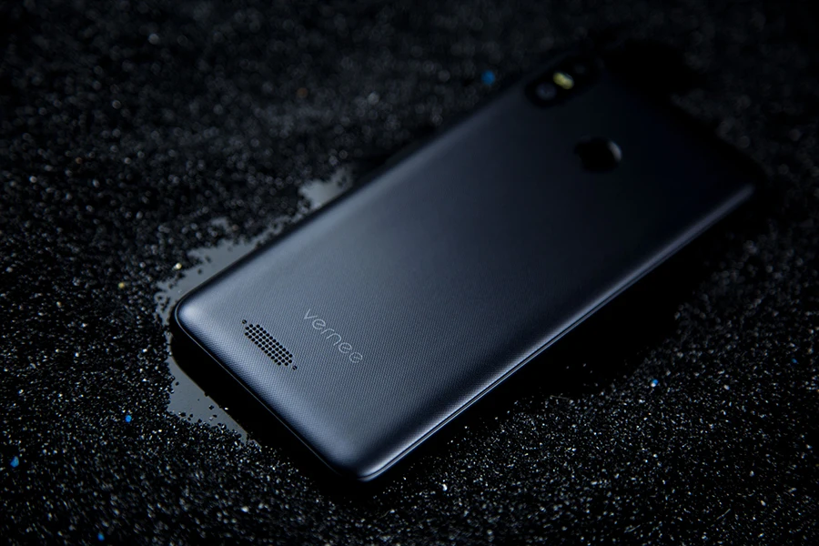 Мобильный телефон Vernee M3 5,5 ''18:9 HD+ Android8.1, 3 ГБ, 32 ГБ, четырехъядерный мобильный телефон, 3300 мАч, распознавание лица, отпечаток пальца, двойной 4G LTE смартфон