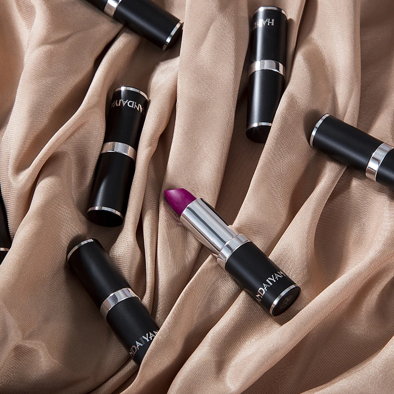 

HANDAIYAN Nude Matte Velvet Lipstick Lips Makeup Smooth Foggy Lip Stick Waterproof Moisturizer Tint Lip Balm Silky Lip Balm Pen