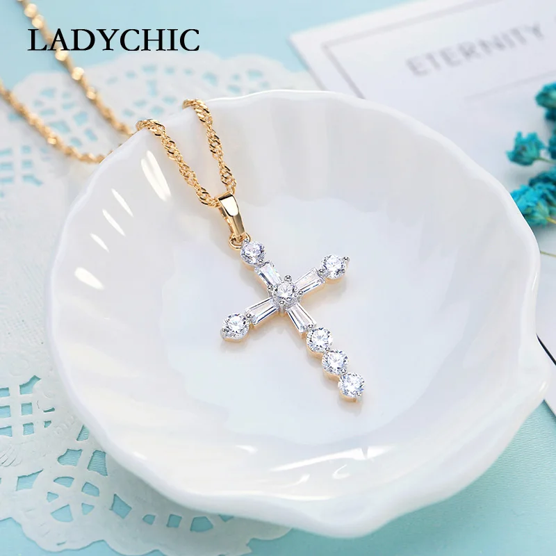 Женская подвеска с крестом LADYCHIC ожерелье золотистого цвета блестящим кристаллом