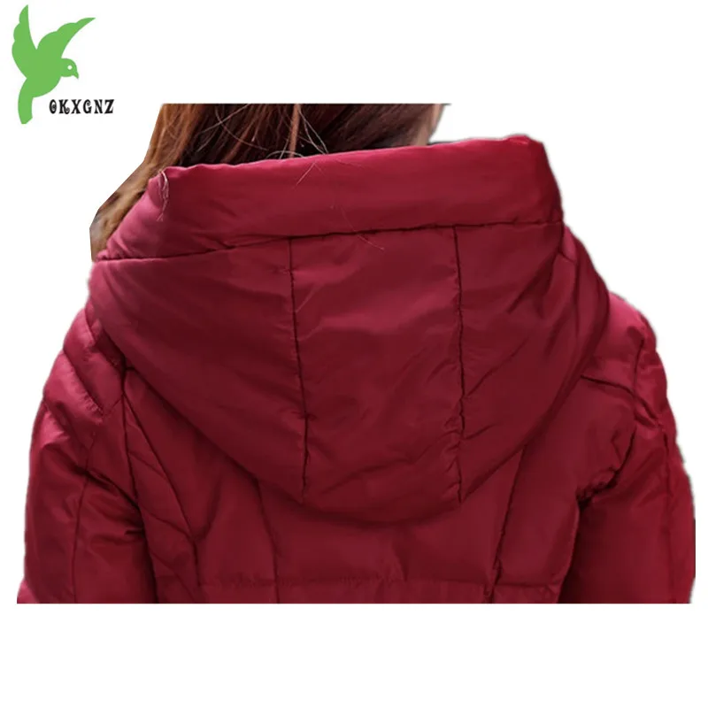 Зимние женские хлопковые куртки новые модные теплые пальто с капюшоном