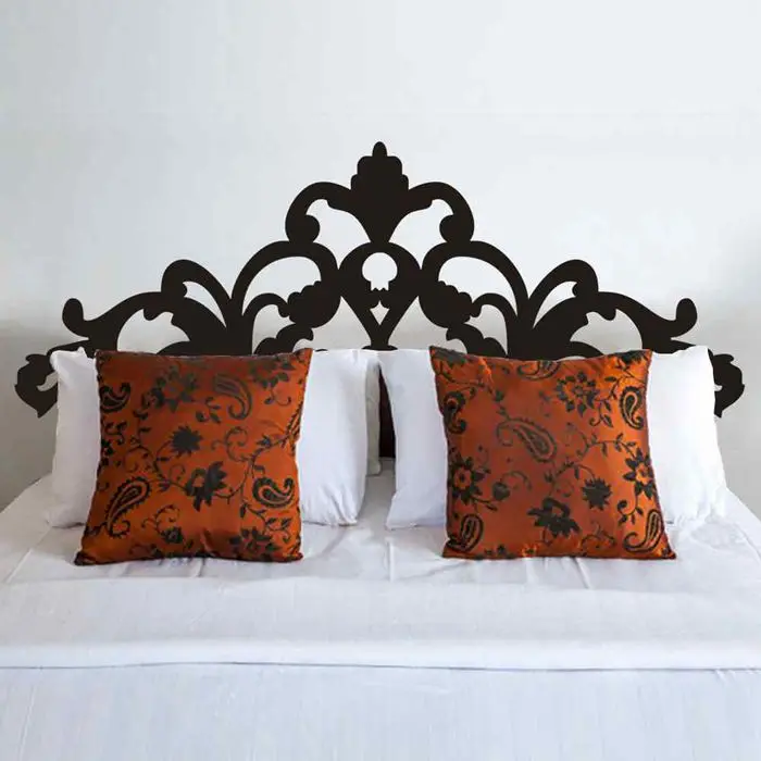 Короткая стильная наклейка в стиле барокко с изголовьем кровати виниловая на