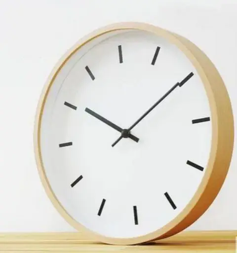 

Wooden wall clock bracket clock Contracted classic wall clock wall world