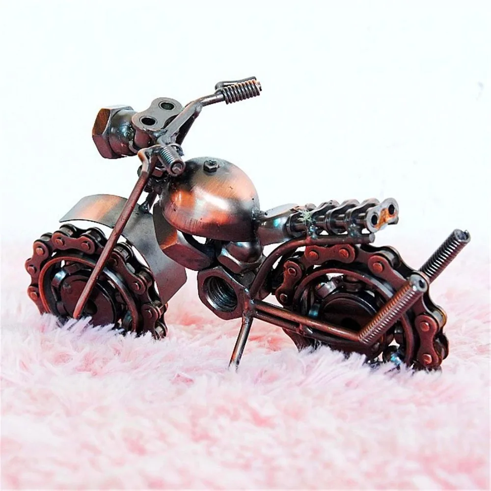 Creative Car Ornaments Decoration Iron Model Long Chain Motorcycle Bronze Soldering February 23 Defender of the Fatherland Day | Автомобили