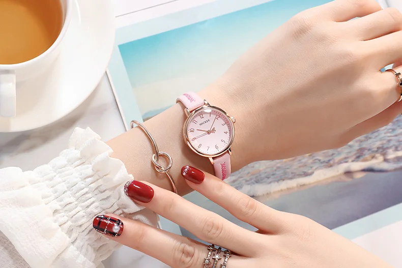 PINK opp pack Модные кварцевые часы с ремешком из натуральной кожи с Микки Маусом для девочек, водонепроницаемые женские оригинальные часы disney, круглые красные часы - Цвет: PINK opp pack
