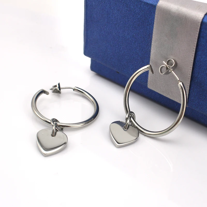 2017 New Design Fashion Prevent allergy Steel Stud Earrings women Cute Heart Charms Tag round | Украшения и аксессуары