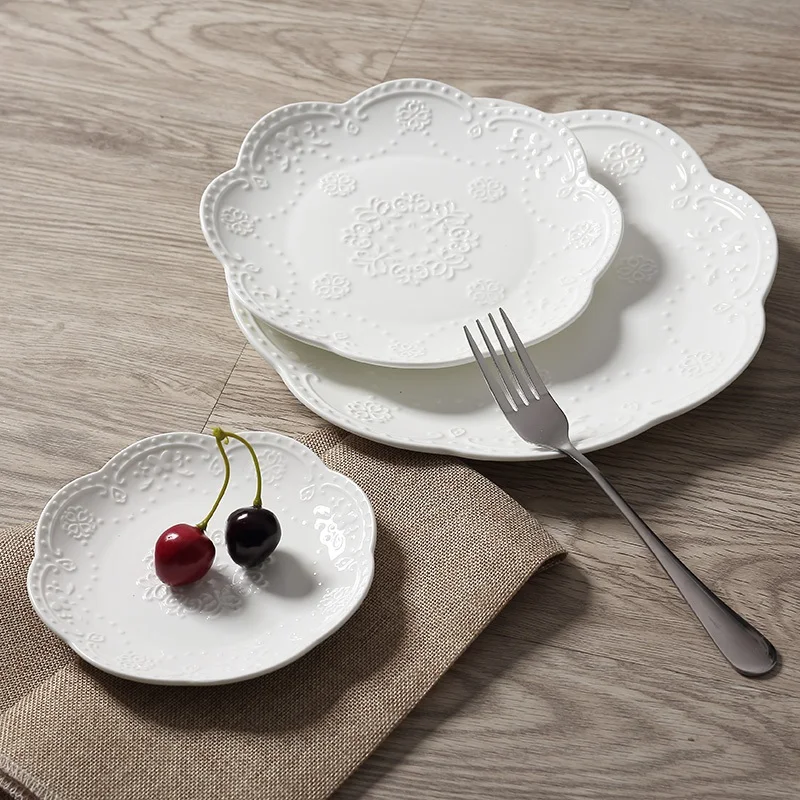 Новинка 2018 белые кружевные костяно-китайские тарелки и круглая рельефная
