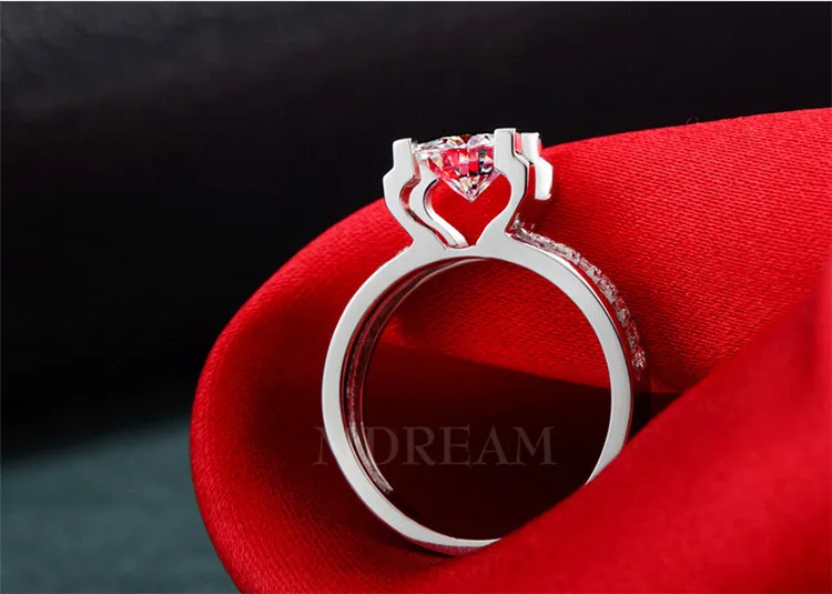 Женское кольцо с цирконием Eleple белое золотое модное красивое ювелирное изделие