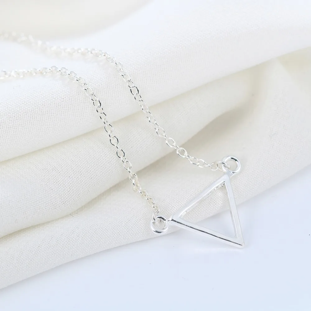 Модный изящный уникальный женский свитер Chandler с простым геометрическим