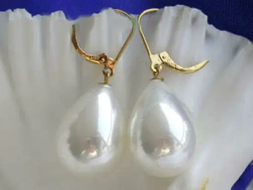 

New fashion charming 12x16mm white shell pearl earrings for women fashion clothes jewelry party gifts BV9