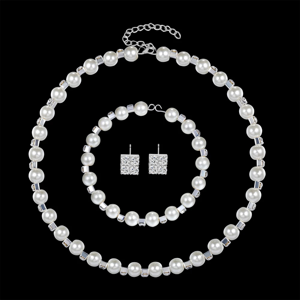 Комплект из колье и серёг с искусственным жемчугом | Украшения аксессуары